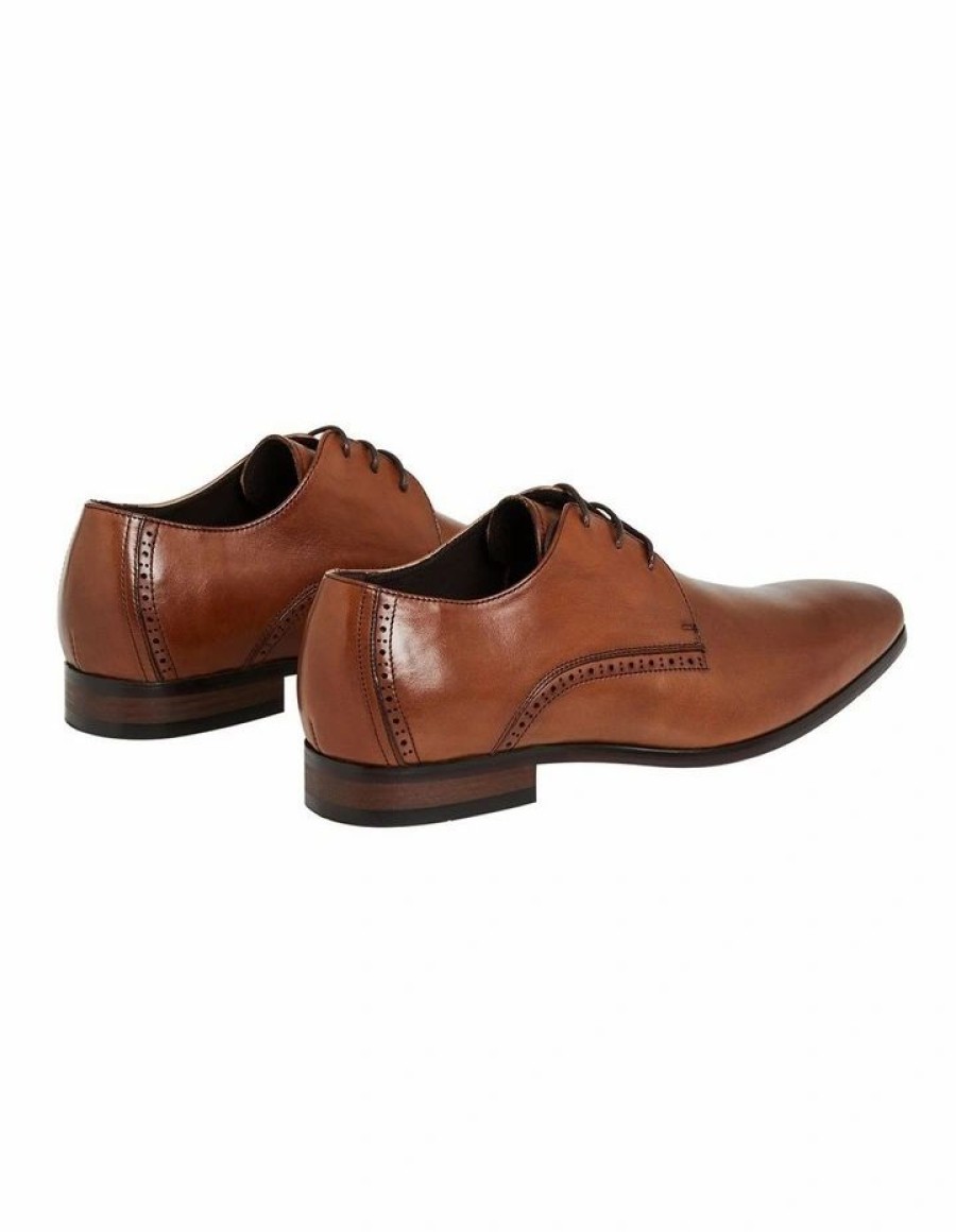 Shoes * | Johnny Bigg Clearance Oliver Brogue Dress Shoe In Tan